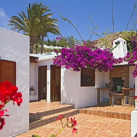 Vista Con Piscina Privada Y Barbacoa * Nazaret