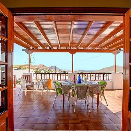 Vista Con Piscina Privada Y Barbacoa Casa de Férias *
